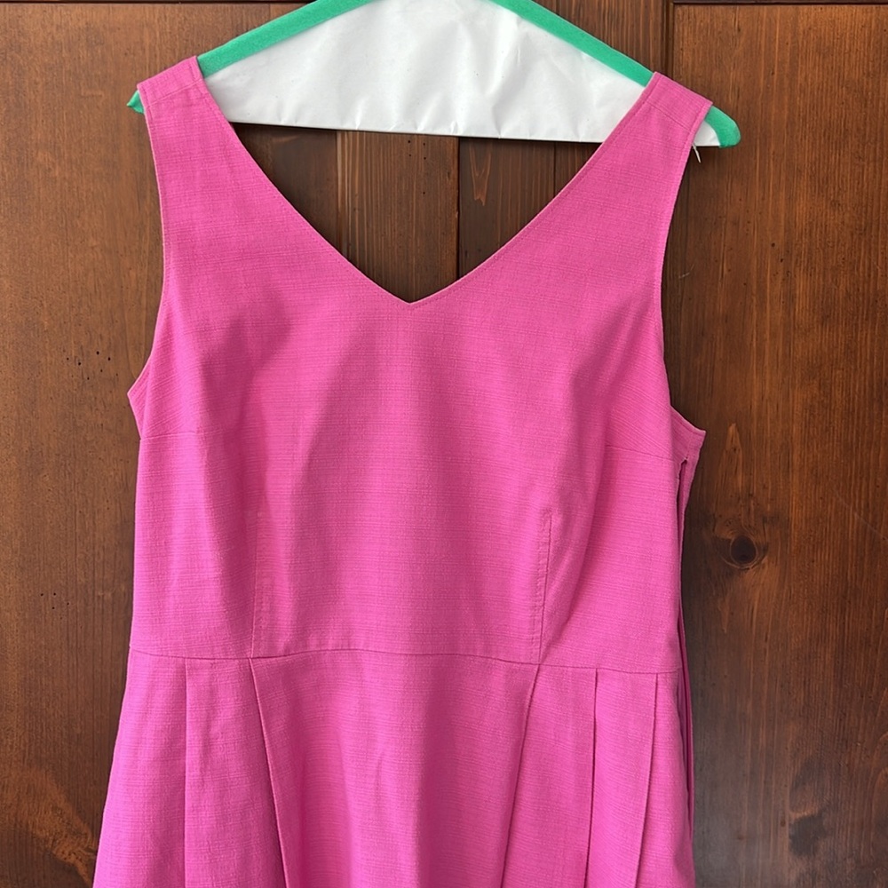 Dress - Picture 2 of 4